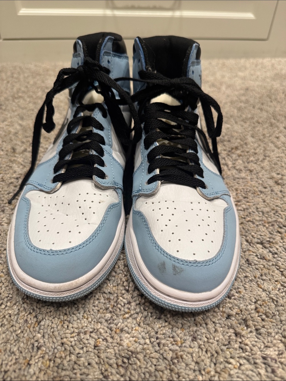 High-Top Men's Sneakers in White and Light Blue